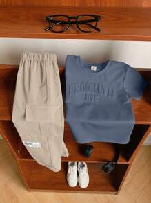 Bubblio مجموعة من 2 قطعة، تتكون من بلوزة كاجوال قصيرة الأكمام مطبوع عليها أنماط مرتفعة بحروف ثلاثية الأبعاد وبنطال كاجوال بجيب باللون المتباين، مناسب للربيع والصيف والخريف ، للحفلات والمناسبات والرياضة والمدرسة والرحلات، متعدد الاستخدامات وفي غاية الأناقة - ازرق ضبابي - مشاهدة 8