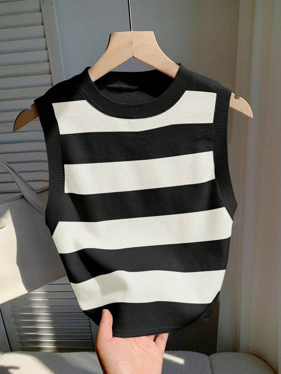 Comfortcana 女式休闲简约黑白条纹短款针织上衣 - 黑與白 - 查看 1