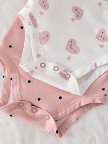 SHEIN 6件套新生女婴可爱心形和波尔卡圆点图案圆领短袖连体衣+裤子+帽子针织柔软亲肤睡衣套装 - 粉色 - 查看 5