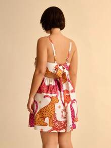 CAJUNI Vestido casual mini para mujer talla grande, de estilo Bohemio tropical con bloque de color y estampado animal