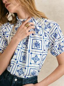 Écloséra Going Out Tops Women Retro French Ruffled Shirt With 3D Embroidery Embellishment. Women's Long-Sleeved Style. Super Eye-Catching For Everyday Wear.