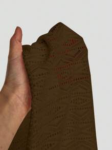 Manfinity VCAY Men's Lightweight Basic Fashionable Boho Woven Casual Beach Resort Oversized Short Sleeve Hawaiian Shirt Beachwear - Brown - View 4