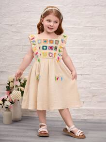 SHEIN Leap Crew 年轻女孩编织纯色拼布彩色饰边流苏方领连衣裙