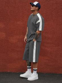 DAZY Conjunto de 2 piezas de camiseta de manga corta y pantalones cortos con estampado de letras y bloques de color para hombre en verano