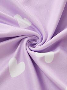 女孩睡衣套装，贴身冰淇淋印花短袖 T 恤和短裤，简约时尚