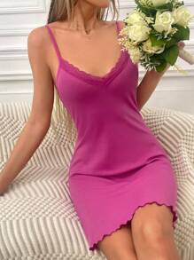 Dream Adore 蕾丝边吊带睡衣