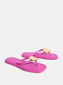 Grefit Fashion Black Metal Heart Decor Thong Sandals, Slip-On Wear For Beach & Vacation - Hot Pink - View 3