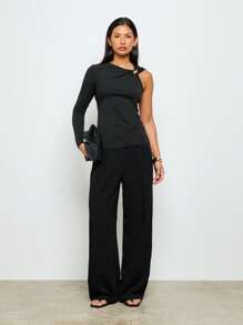 AiiRZ Asymmetric Long Sleeve Evening Party Top High Fashion Gold Buckle Detail Shoulder Design Modern Contemporary Occasion Wear Autumn Winter - Black - View 3