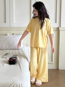 DAZY 青少年女孩休闲日常穿着圆领短袖上衣和裤子两件套睡衣套装 - 黃色 - 查看 4