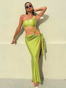 SHEIN Swim Conjunto de 2 piezas glamoroso para el verano: Nuevo vestido largo asimétrico de un hombro con abertura lateral y espalda descubierta, de unicolor, ideal para la playa y vacaciones para mujeres