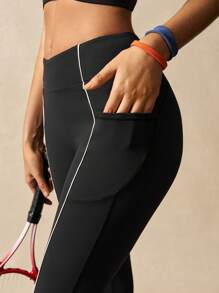 VARSITIE 女士瑜伽裤 女士喇叭裤，带撞色滚边细节 - 黑色 - 查看 5