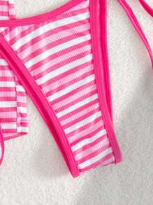 SHEIN Swim 夏季假期性感时尚纹理彩虹条纹印花饰边渐变色三件套粉色比基尼套装，泳衣，3 件套泳衣 - 彩色 - 查看 4