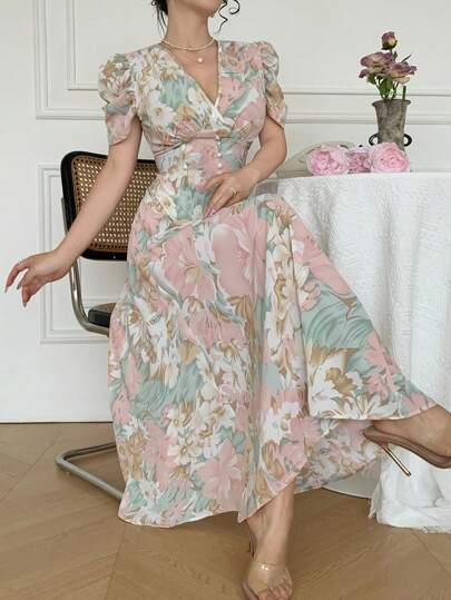 Modelyn Vestido mini con ajuste ceñido para mujer con decoración de cuello cruzado, botones de perlas y mangas abullonadas