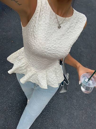 Serisse Women's Floral Three-Dimensional Jacquard Round Neck Sleeveless Ruffle Hem Fashionable Blouse, Sleeveless Top,Three-Dimensional Jacquard Non-Stretch Fabric,Elegant And Fashionable For Commuting Summer Casual