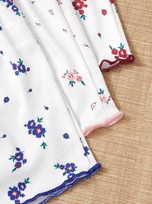 CottageSlumber 3件套浪漫印花撞色蕾丝女士吊带背心和短裤睡衣套装 - 彩色 - 查看 3