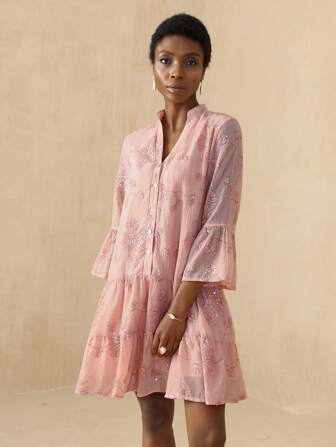 Vesra 女士亮片刺绣立领前开七分袖连衣裙