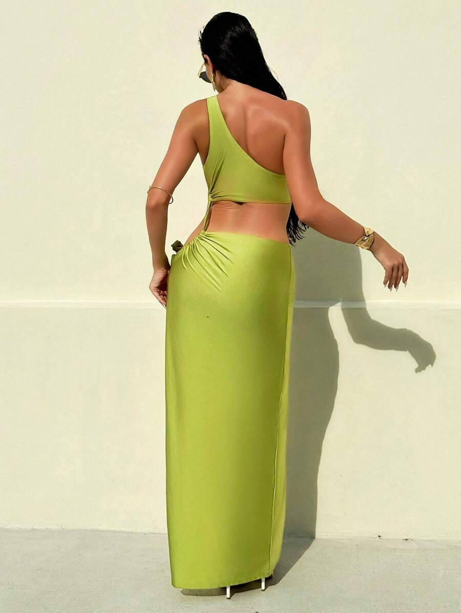 SHEIN Swim Conjunto de 2 piezas glamoroso para el verano: Nuevo vestido largo asimétrico de un hombro con abertura lateral y espalda descubierta, de unicolor, ideal para la playa y vacaciones para mujeres