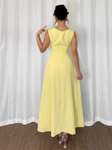 Modelyn 女式法式简约 V 领抽绳腰褶饰花裙，迷人优雅的夏季 - 黃色 - 查看 2