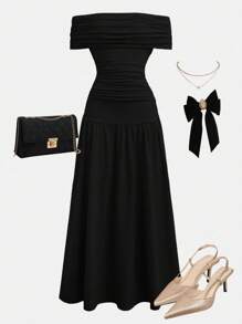 Siren Gaze Women's Solid Color Pleated Off Shoulder Elegant Dress Women Casual Dresses Birthday Women Clothes Women Birthday Woman Summer Clothes Black Off Shoulder Dress Black Maxi Dress Long Black Dress Off The Shoulder Maxi Dress Long Summer Dress Long Black Elegant Dress Off Shoulder Maxi Dress Summer Maxi Dress Party Chic Evening Dress - Black - View 7