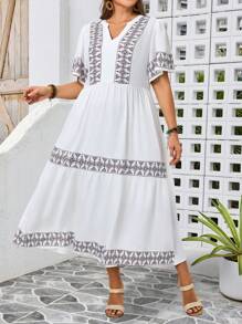 大码女式几何印花V领荷叶边短袖度假连衣裙 - 白色 - 查看 7