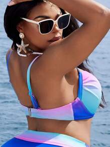 Slaydiva Plus Size Women Casual Ombre Printed Adjustable Strap Halter Bikini Top, Suitable For Holiday And Daily Wear For Summer Beach Vacation