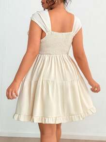 Flirla Vestido talla grande con diseño de patchwork, cuello fruncido con detalle falso delantero, silueta evasé y textura acuchillada en unicolor - Albaricoque - Ver 2