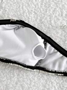 SHEIN Conjunto de bikini de cuello de halter con textura de rayas para niñas preadolescentes