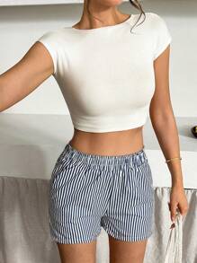 Shorts alti a vita alta a righe da donna per vacanze estive in spiaggia, stile casual per vacanze in spiaggia