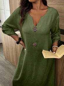Breezaya 大码女装夏季纽扣装饰V领卷袖直筒休闲连衣裙 女装夏季服装 大码女式吊带裙 工作夏季连衣裙 女装夏季服装 - 軍綠色 - 查看 3