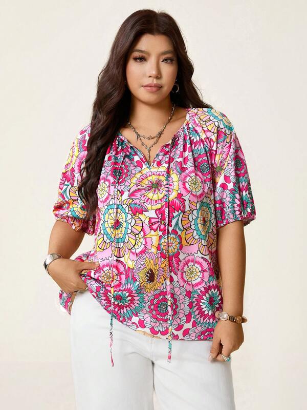 SHEIN LUNE Tricou casual cu mânecă scurtă și imprimeu floral pentru femei, mărime plus