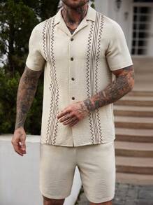 Manfinity CasualCool Conjunto de camisa de manga corta con estampado de verano + pantalones cortos con cordón para hombre