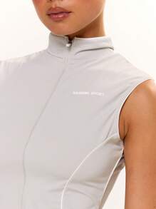 Musera Sport Mock Neck Contrast Piping Zip Through Sleeveless Tank Top, Active, Workout, Gym, Padel, Tennis, Pickleball Gym Fitness - Light Grey - View 3