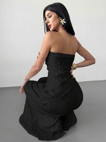 Firerie Damen elegantes Zweiteiler mit strukturierter Metallic-Optik, bestehend aus Bandeau-Top mit Rüschensaum und hochtaillierter, weit geschnittener Bundfalten-Hose, geeignet für Urlaub, Alltag, Musikfestivals - Schwarz - Übersicht 7