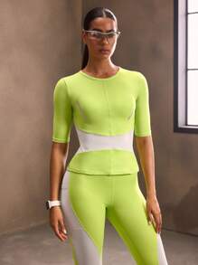 Powerista 女士反光字母印花网眼拼接透气短袖塑身衣健身 T 恤修身衬衫 - 綠色 - 查看 4