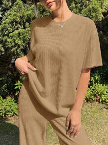 SHEIN EZwear 夏季宽松针织纹理T恤和裤子休闲两件套 - 卡其色 - 查看 5