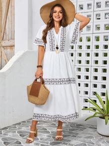 大码女式几何印花V领荷叶边短袖度假连衣裙 - 白色 - 查看 4