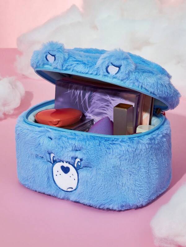 SHEIN X Care Bears Bolsa de cosméticos grande y linda con asa, de peluche, con diseño bordado de Osito Cariñosito, como regalo