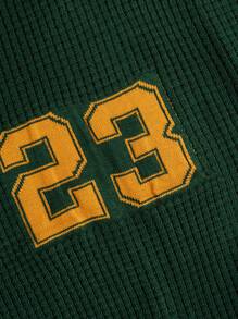 RueChic Herren strukturierte ärmellose Regular Strickweste mit Buchstabenmuster - Grün - Übersicht 7