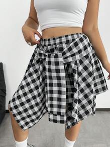 Flirla Rok Mini Kotak-kotak Asimetris dengan Simpul di Pinggang untuk Wanita Ukuran Plus - Hitam dan Putih - View 4