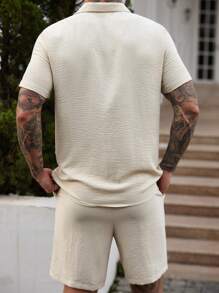 Manfinity CasualCool Conjunto de camisa de manga corta con estampado de verano + pantalones cortos con cordón para hombre