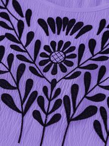 Linhara Plus Size Women Embroidered Floral Front Cap Sleeve Casual Loose Blouse, Suitable For Vacation - Purple - View 3
