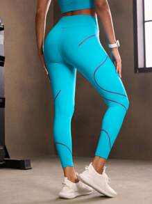 Powerista Enge Sportleggings mit Streifenprint, geeignet zum Laufen und Trainieren