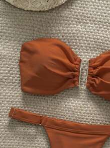 Swim Chiccia 春假女款簡約純色抹胸金屬裝飾比基尼上衣與丁字褲2件式泳衣套裝，適合夏季海灘度假 - 棕色 - 查看 4