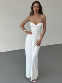 Aloruh Women's Solid Color Backless Halter Cutout Dress Vacation Dress, Going Out - White - View 3