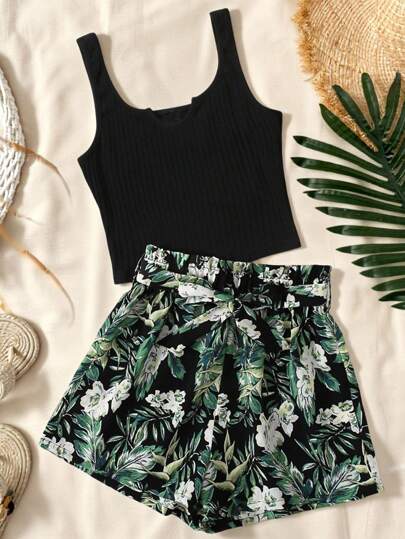 طقم شورت بطباعة استوائي مع لباس علوي تانك محبوك ومضلع للفتيات المراهقات