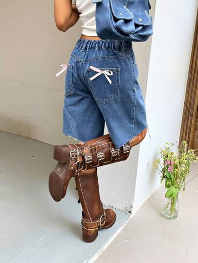 SHEIN Teen Girl Y2K Fashion Streetwear Solid Blue Washed Denim Loose Baggy High Waist Bermuda Shorts Denim Baggy Long Short With Bowknot Pocket Decor, Girls Summer Beach Boho Vacation Shorts, Summer Concert Festival Casual Rave, Girls Summer Brunch Church Graduation, Streetwear Back To School