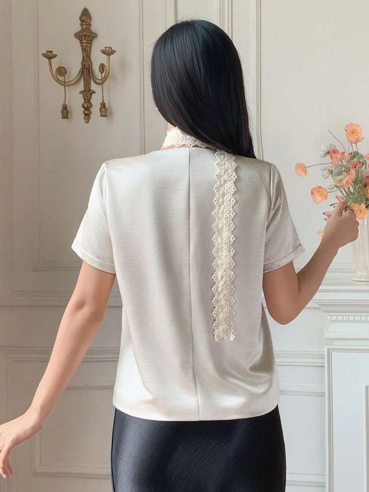 Women's Lace Collar V-Neck Plain Short Sleeve Single Breasted Elegant Shirt