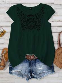 EMERY ROSE Plus Size Women Floral Embroidery Crew Neck Batwing Casual Holiday Top - Dark Green - View 1