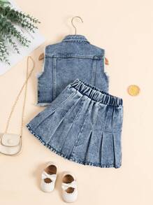 Conjunto de ropa informal para niñas jóvenes compuesto por un chaleco vaquero sin mangas con dobladillo deshilachado y lavado vintage, cómodo y versátil, con cintura elástica, y una falda plisada casual de mezclilla - Azul lavado medio - Ver 2