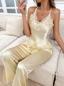 SHEIN Conjunto de lencería sexy de mujer con encaje, tirantes cruzados y espalda descubierta de seda sintética